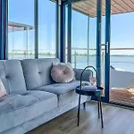 Botel Front Ship In With House Sea View Mielno (Koszalin)