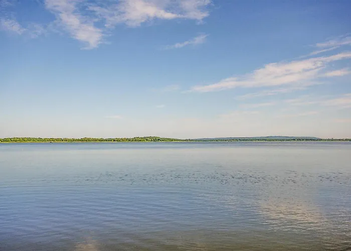 Cozy Ship In With Kitchen Hotel en barco Mielno (Koszalin)