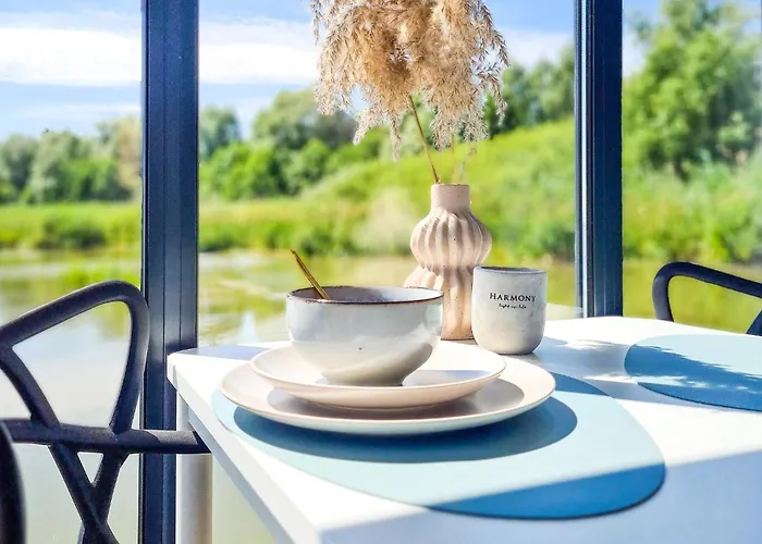 Cozy Ship In With Kitchen 4*